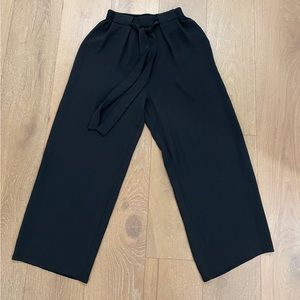 Zara Wide Leg Flowy Pant with Elastic Waist - Black - Sz Small (Petite Friendly)